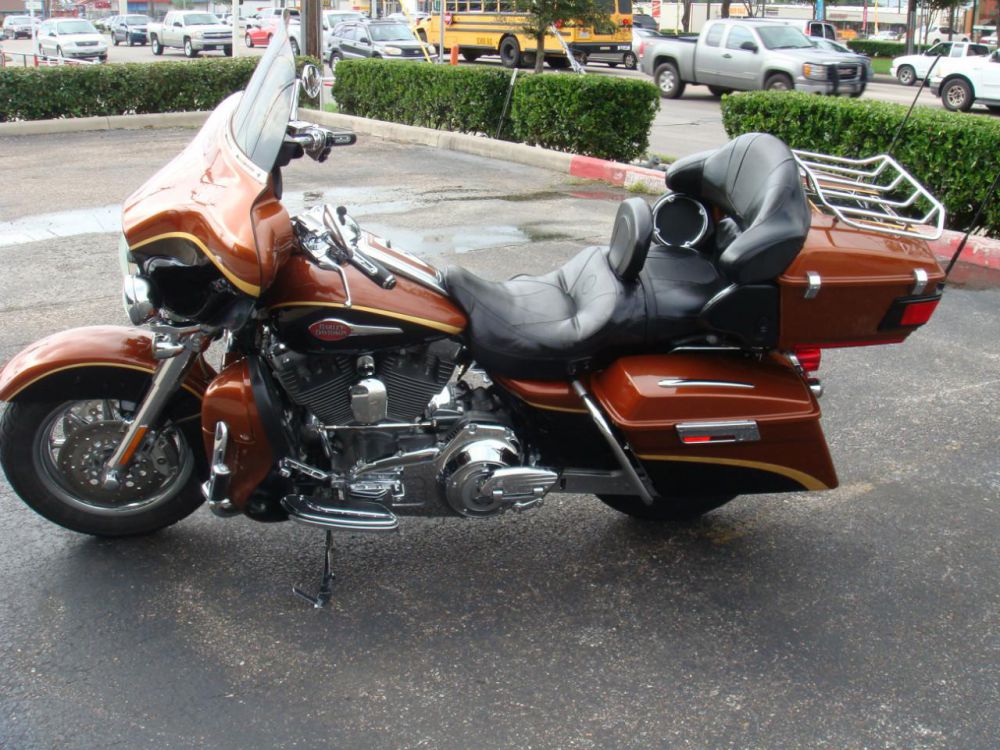 2008 Harley-Davidson ULTRA CLASSIC CVO Touring 