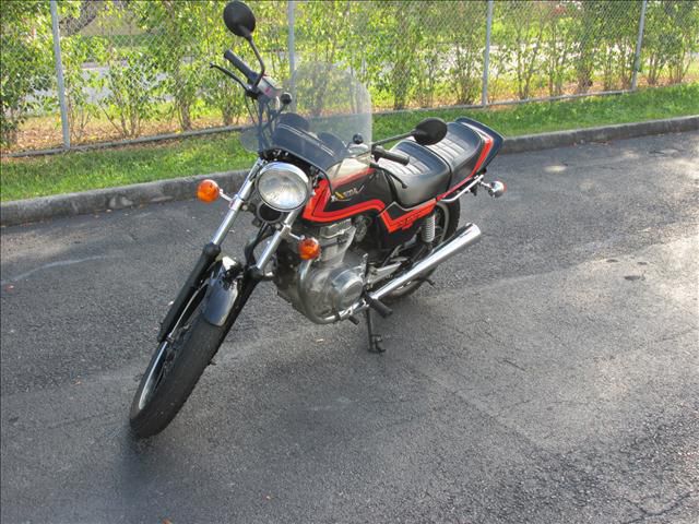 Used 1981 Honda CB400T for sale.