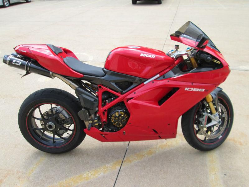 2008 Ducati 1098 S with accessories, low miles!