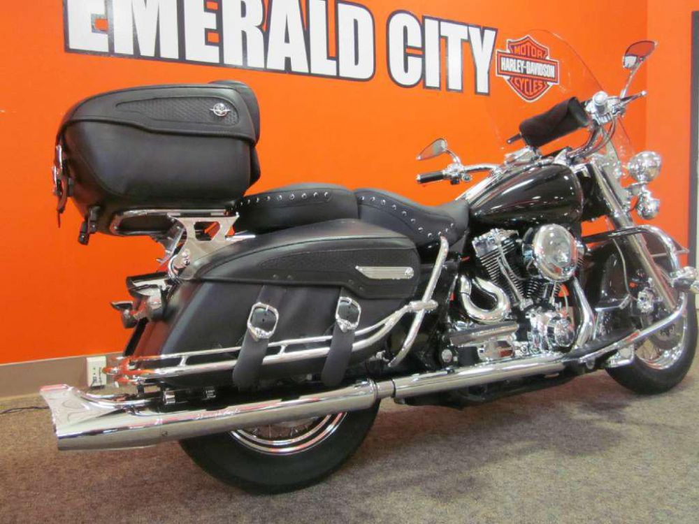 2005 harley-davidson flhrci road king classic  touring 