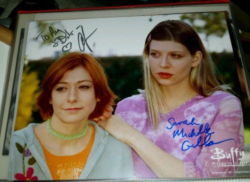 Sarah Michelle Gellar. Alyson Hannigan dual autograph Buffy the Vampire Slayer
