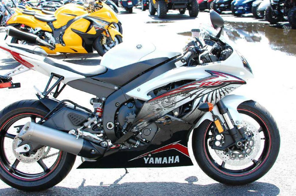 2012 yamaha yzf-r6  sportbike 