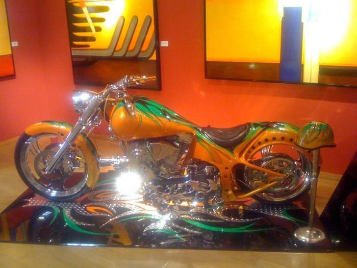jesse james custom made motorcycle