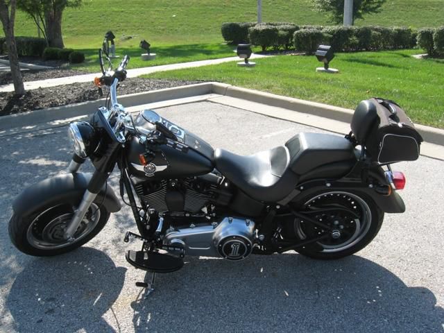 2010 Harley-Davidson FLSTFB - Softail Fat Boy Lo Cruiser 