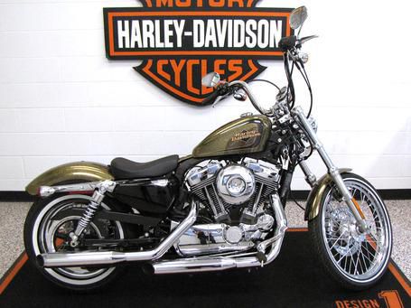 2013 Harley-Davidson Seventy-Two XL1200V Standard 