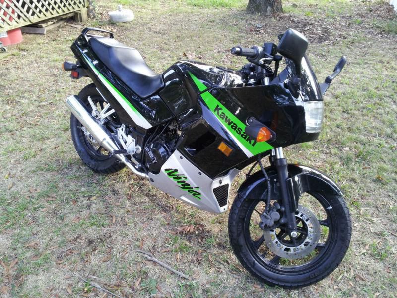 2005 Ninja 250 Black and Green ready to ride