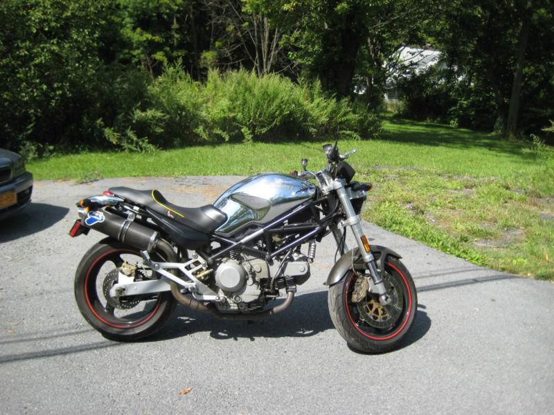 2001 Ducati Monster Cromo 900