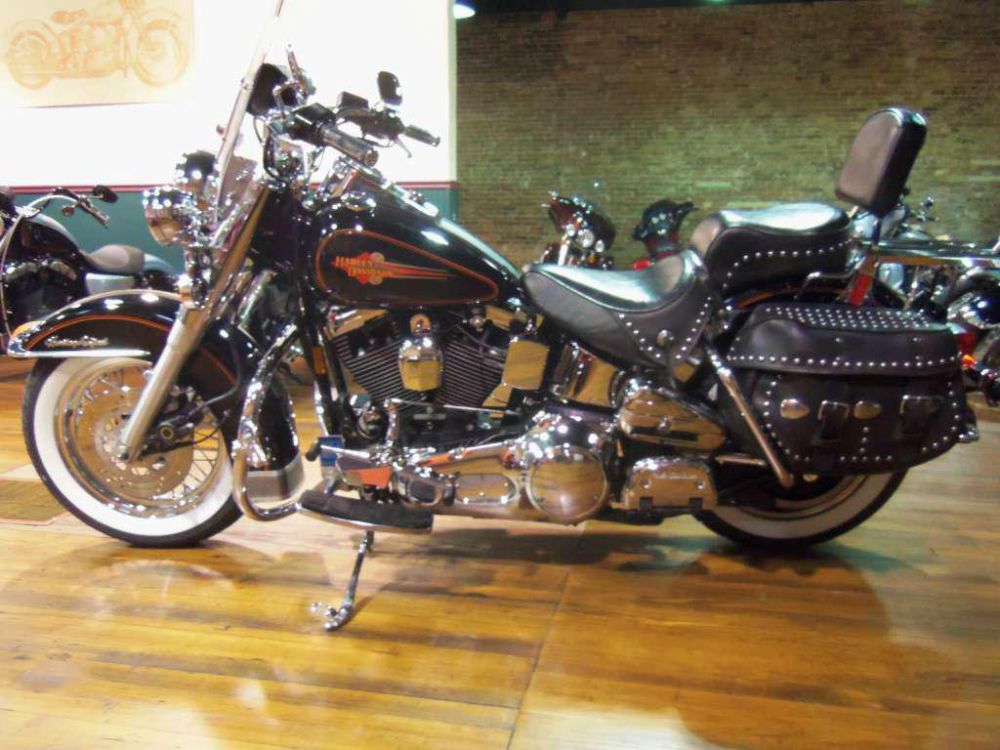 1995 Harley-Davidson FLSTC Standard 