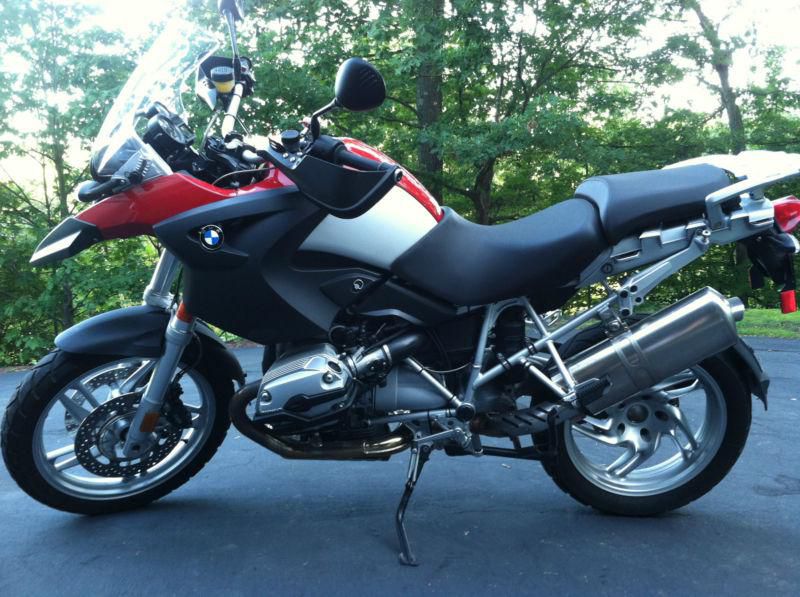 Red 2006 BMW R1200GS Adventure - Excellent condition