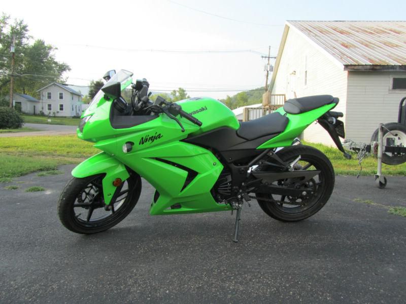 2008 kawasaki ninja 250r green