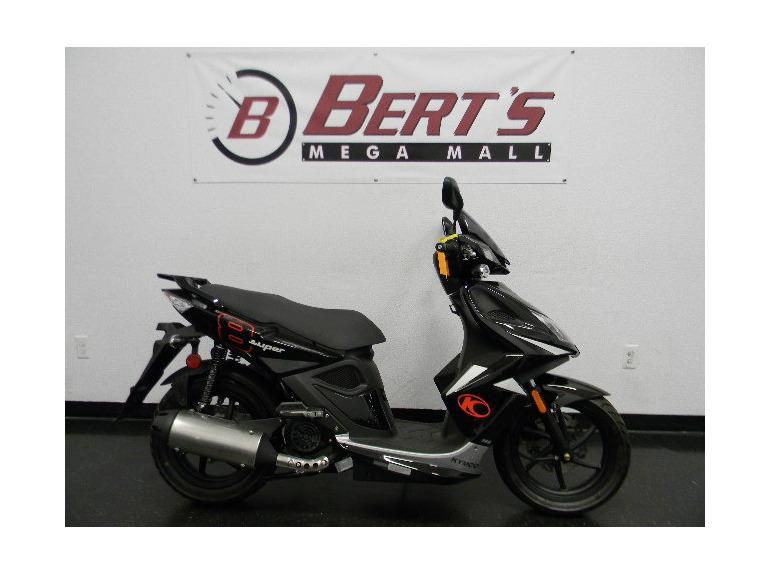 2013 Kymco Super 8 150 Scooter 