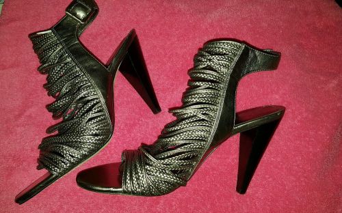 Vincent caputo size 9.5 ladies sandals shoes..retail 100.00