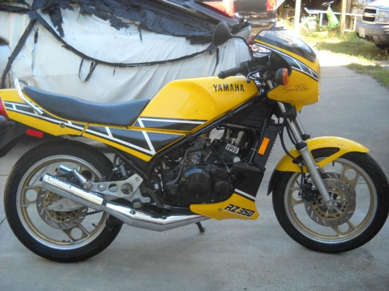 Yamaha RZ350 Motorcycle Yellow Kenny Roberts Edition Other