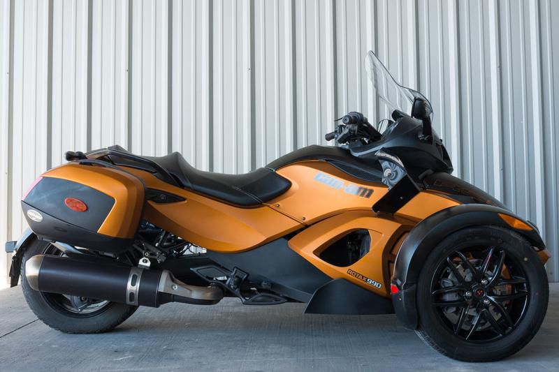 2011 Can-Am Spyder Roadster RS-S Sport Touring 