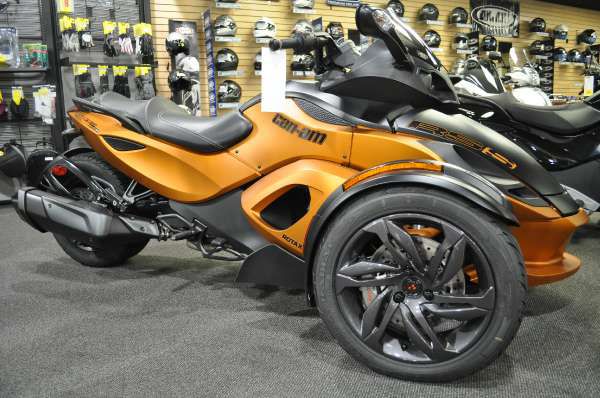 2013 can-am spyder rs-s se5