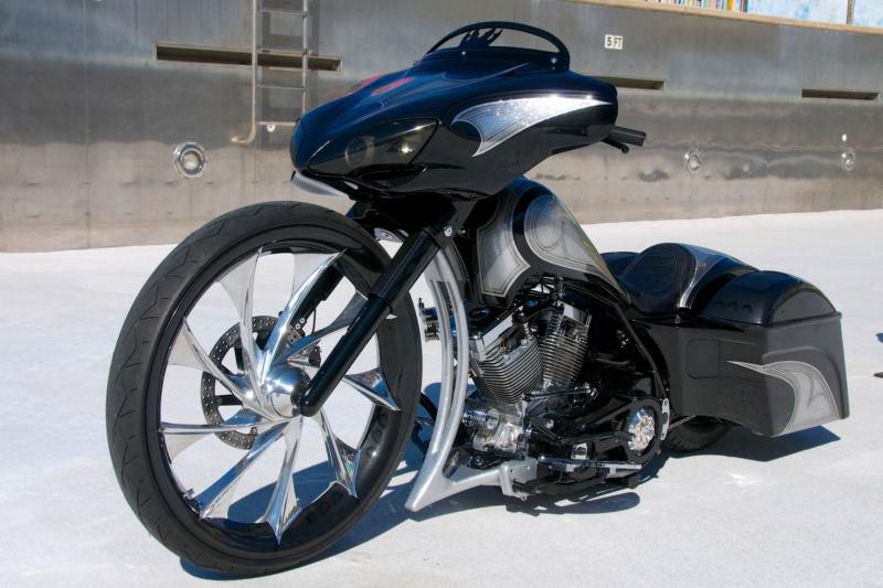 Thug Manufactured Custom Built Bagger / Harley / Street Glide / Road Glide