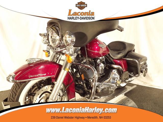 2005 Harley-Davidson FLHRCI ROAD KING CLASSIC Cruiser 