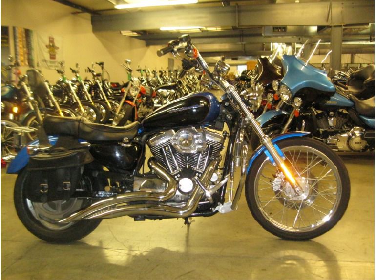2004 Harley-Davidson 1200 Custom XL1200C 