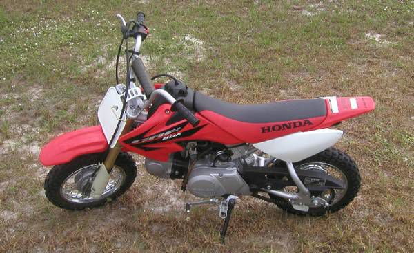 2006 honda crf 50-f dirt bike/training wheels
