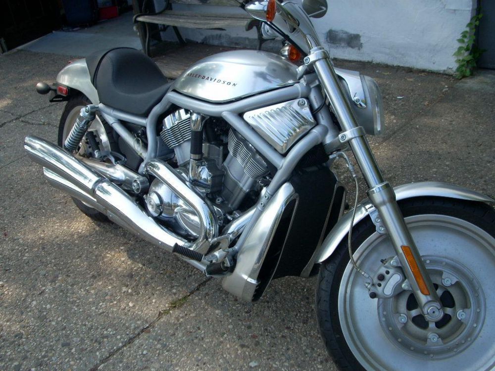 2002 Harley-Davidson V-ROD VRSCA Cruiser 