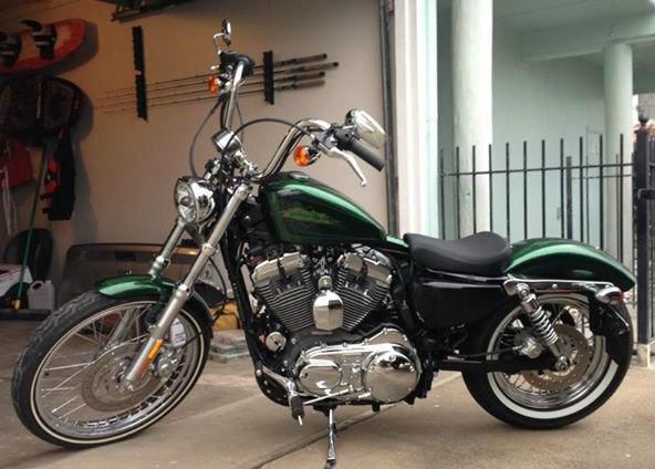 2013 72 Harley Davidson Lucky Green Flk Showroom Condition EXTRAS Low Miles