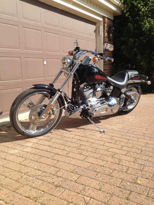 2005 Softail Standard, Low Milage, ExtensiveFactory Custom Upgrades