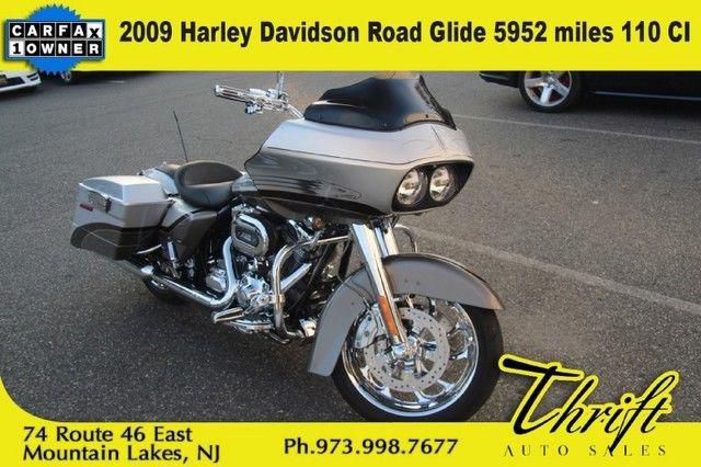 2009 Harley Davidson Road Glide 5952 miles 110 CI