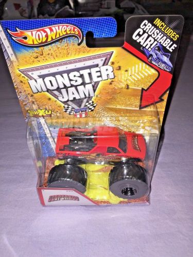 Hot Wheels Monster Jam DESPERADO w/ Crushable Car **NEW 2013**