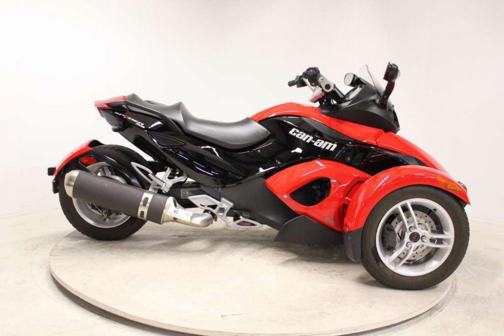 2010 Can-Am Spyder RS SM5 Sport Touring 