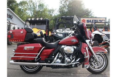 2008 Harley-Davidson FLHTCU Touring 