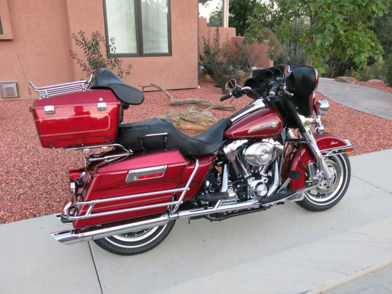 Wonderful Harley-Davidson Electra Glide Classic