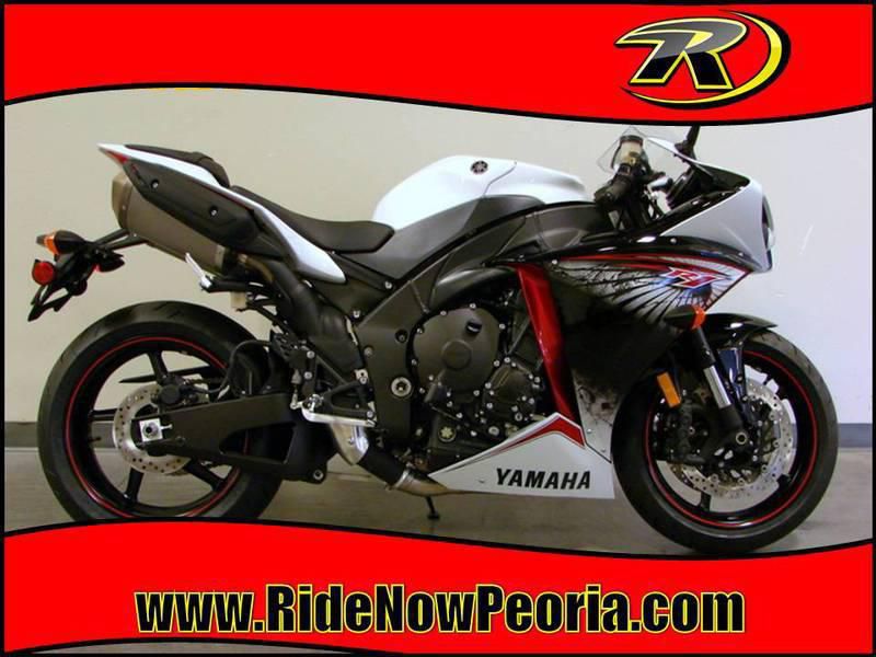 2012 yamaha yzf-r1  sportbike 