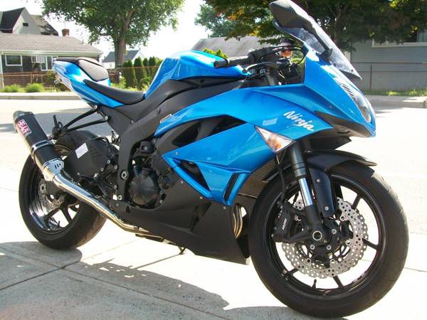 1 owner 2009 kawasaki zx-6r full exhaust &amp; hot body under tail kit