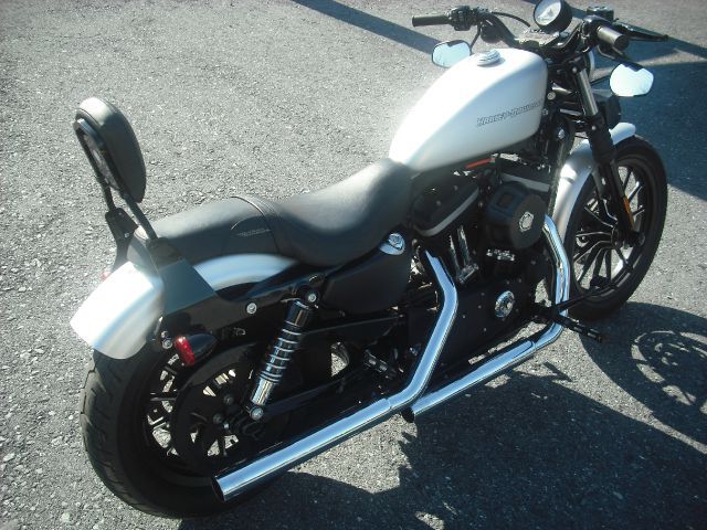 Used 2009 Harley Davidson Sportster XL 883 Iron for sale.