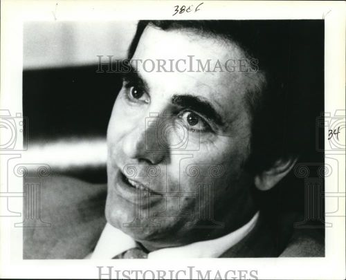 1990 press photo rep bruce vento, d-minn is chairman of house interior committee