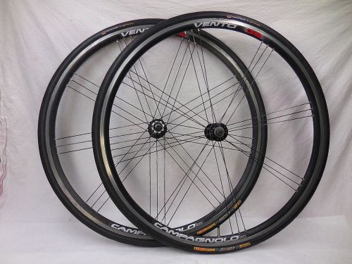 Campagnolo vento g3 clincher wheelset with tires, tubes, skewers