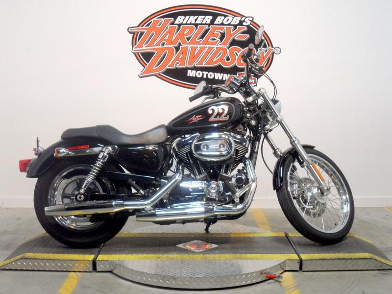 2009 Harley-Davidson XL1200C - Sportster 1200 Custom Standard 