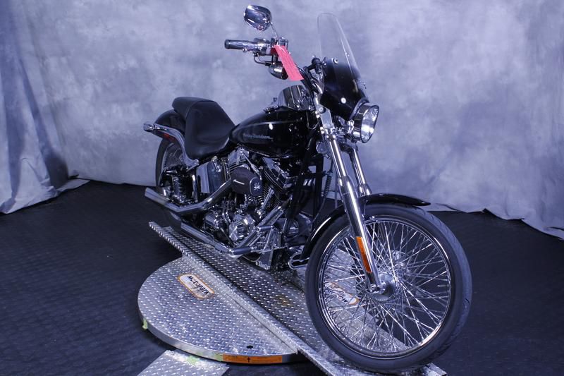 2004 Harley-Davidson FXSTD - Softail Deuce Cruiser 