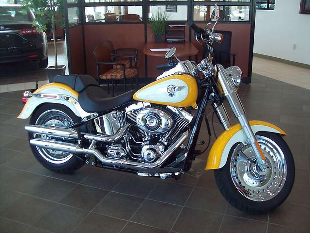 WIFE SAID NO! 6-SPEED,103 C.U.,FAT BOY!! BRAND NEW, ONLY 121 MILES! CALL NOW!
