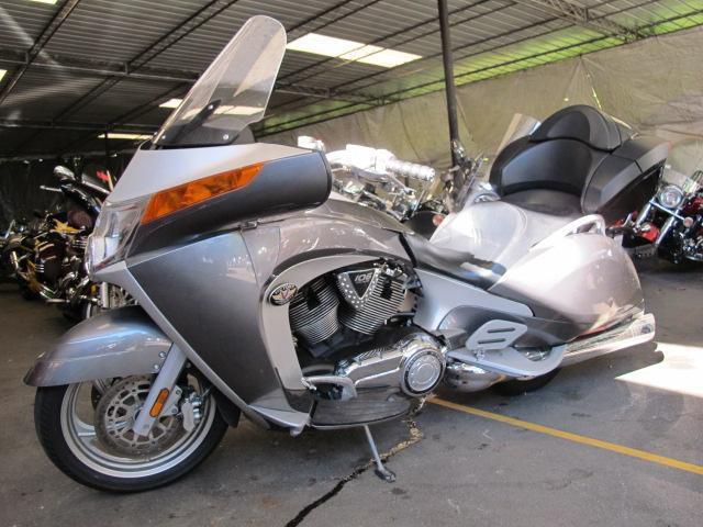 2008 Victory VISION TOUR Touring 