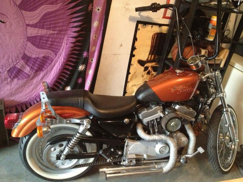 Harley Davidson Sportster Bobber XL883c Custom LOW MILES!